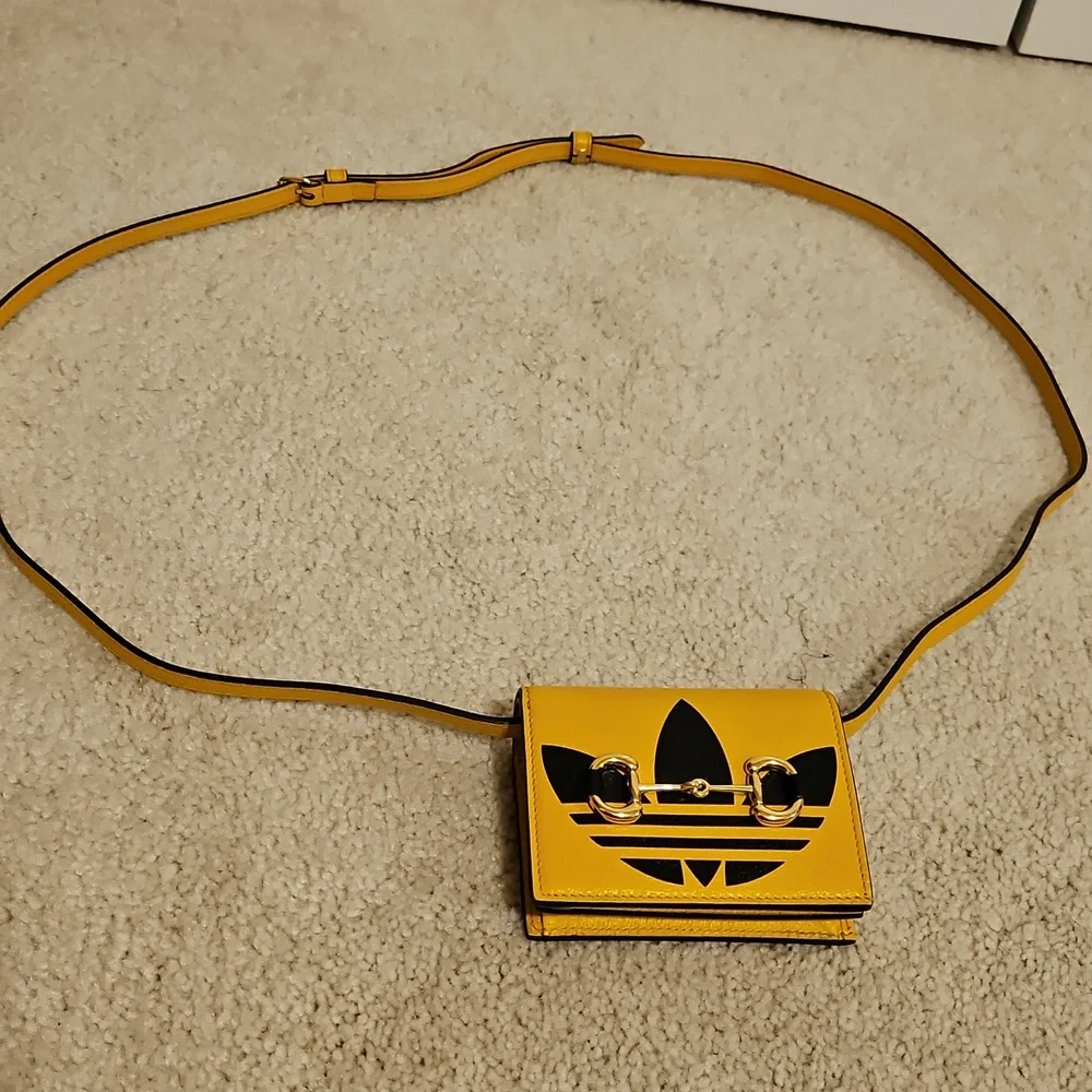 🛑GUCCI x Adidas Leather Horsebit Card Holder Mini Crossbody Bag - Picture 4 of 11